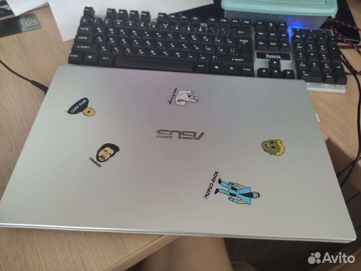 Ноутбук asus