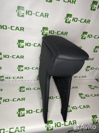 Подлокотник Toyota Vitz 10-20 2WD Бардачок