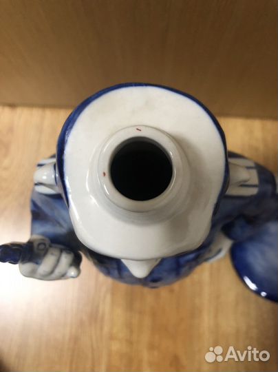 Фарфоровый штоф