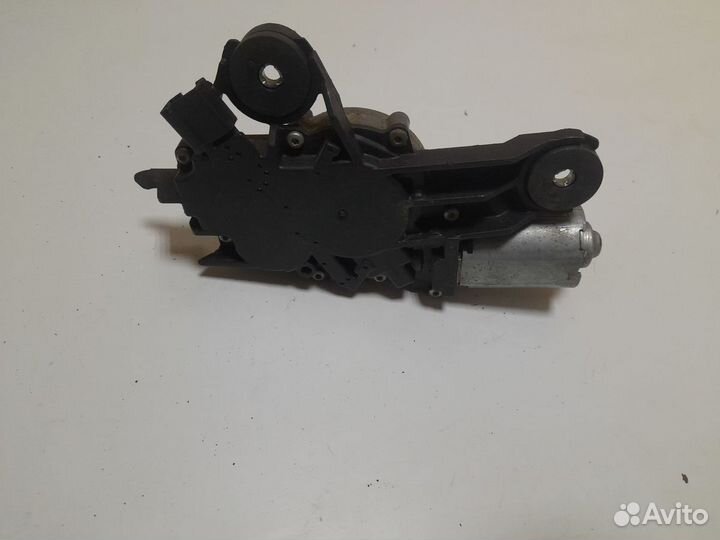 Мотор стеклоочистителя задний Ford Focus 2