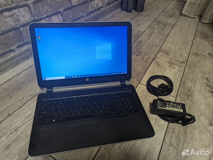 Ноутбук HP i7-4510U/8 RAM/120 SSD/1000 HDD