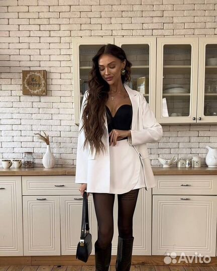 Классический костюм двойка пиджак + юбка-шорты