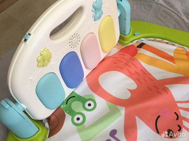 Развивающий коврик с пианино