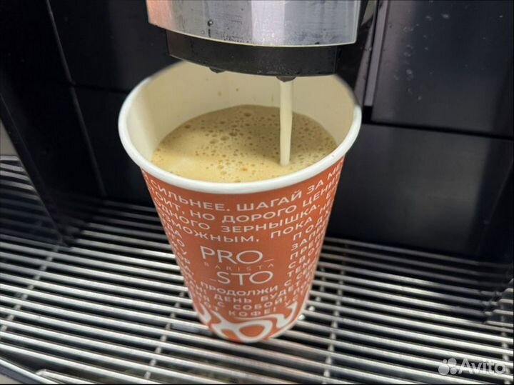 Торговый аппарат новый