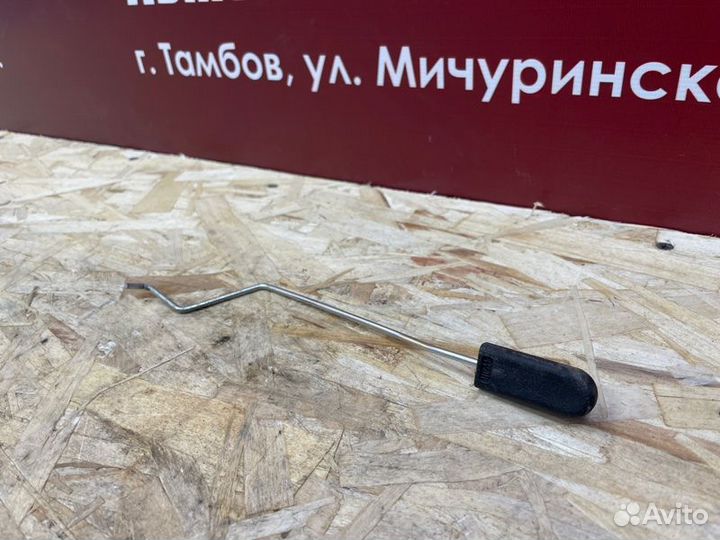 Тяга замка двери передняя левая Renault Duster