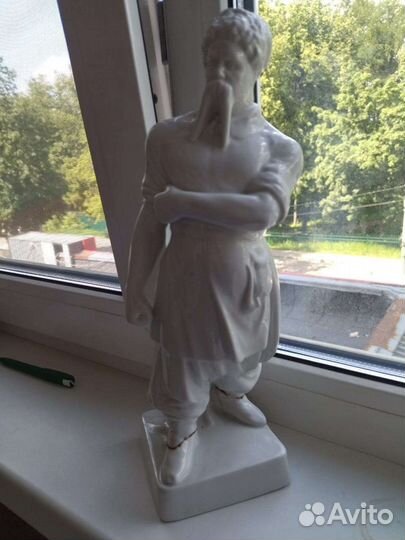 Статуэтка Тарас Бульба. Вербилки. Фарфор