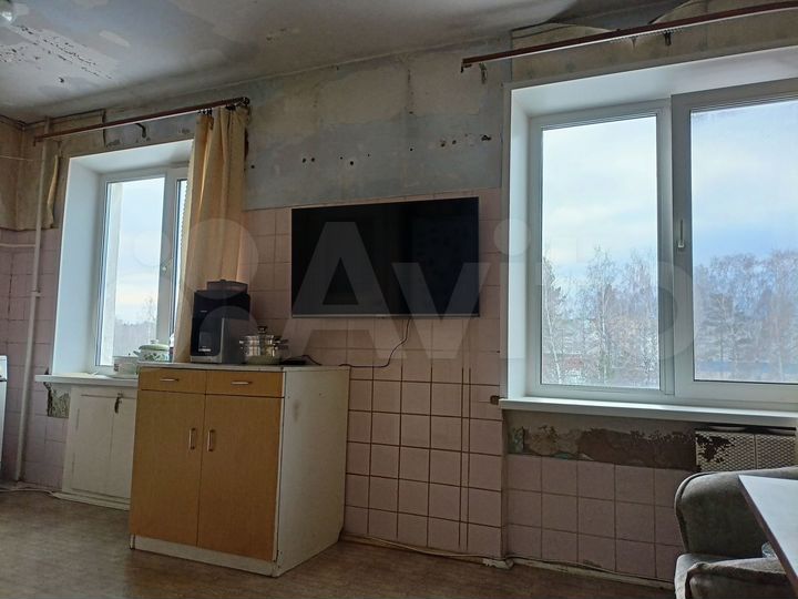 3-к. квартира, 85 м², 4/5 эт.