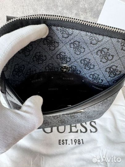 Сумка мужская guess