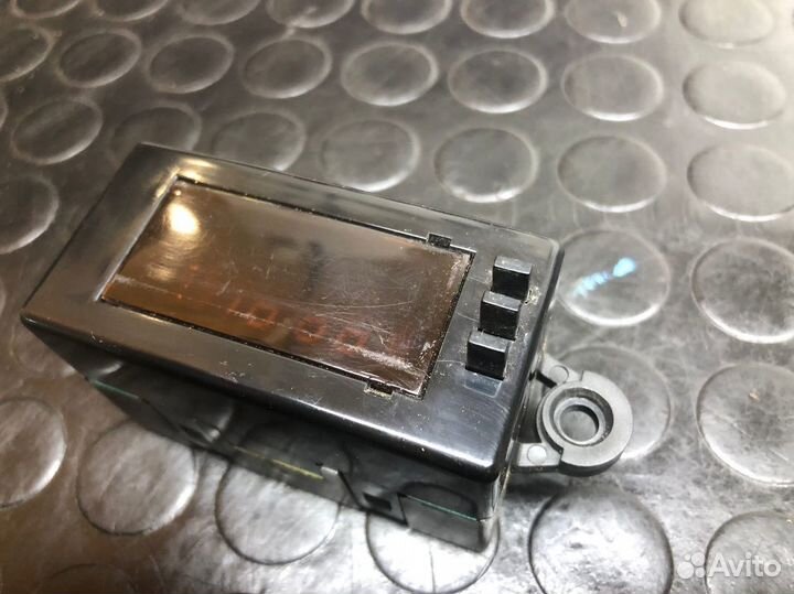 Часы KIA Sorento 2002-2009