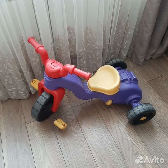 Велосипед - мотоцикл-каталка детский Fisher-Price