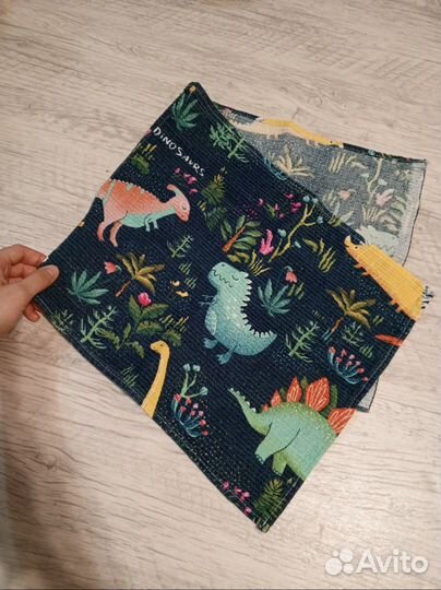 Полотенце с динозаврами