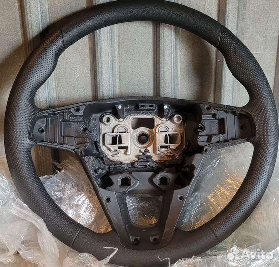Штатный руль Лада Vesta (без кнопок)