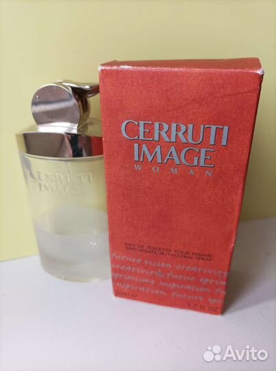 Пустые флаконы от парфюма