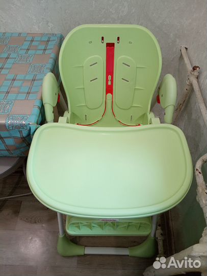 Столик для кормления