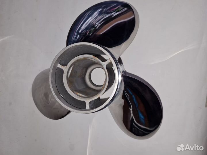 Винт Michigan Appolo 60-140 л.с. 13.125R19 3BL