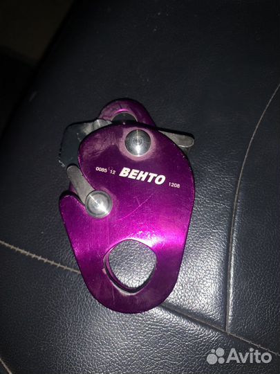 Зажим страховочный Капля дюраль Венто Vento