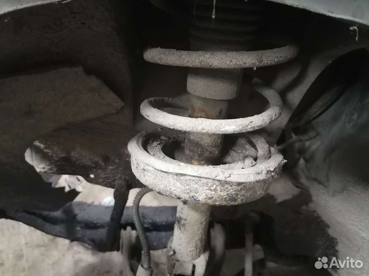 Передний амортизатор рено симбол клио канго.логан