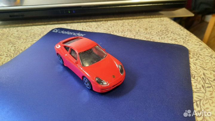 Porsche carrera 911 BBurago, 1-43