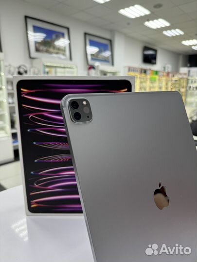 iPad pro 12.9 m2 2022 128gb LTE