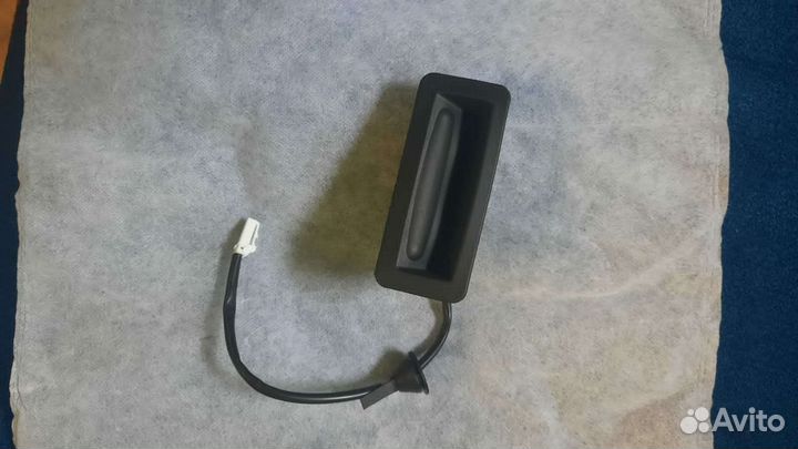 Кнопка открывания багажника ford focus 2