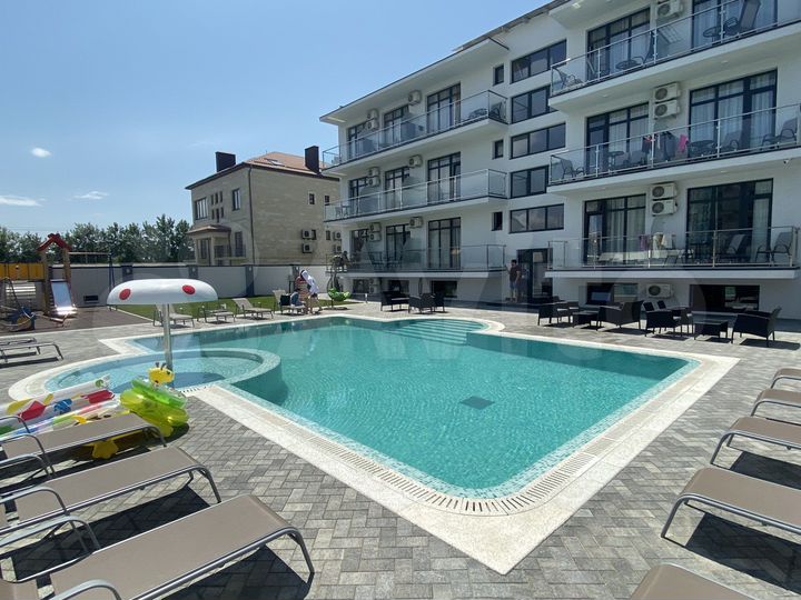 Комната 25 м² в 1-к., 1/3 эт.