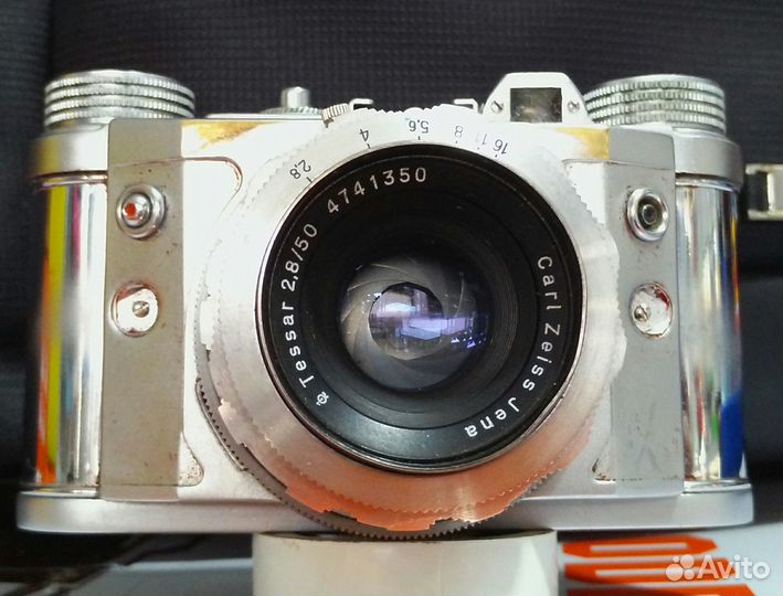 Антикварный фотоаппарат. Германия. 1954 год