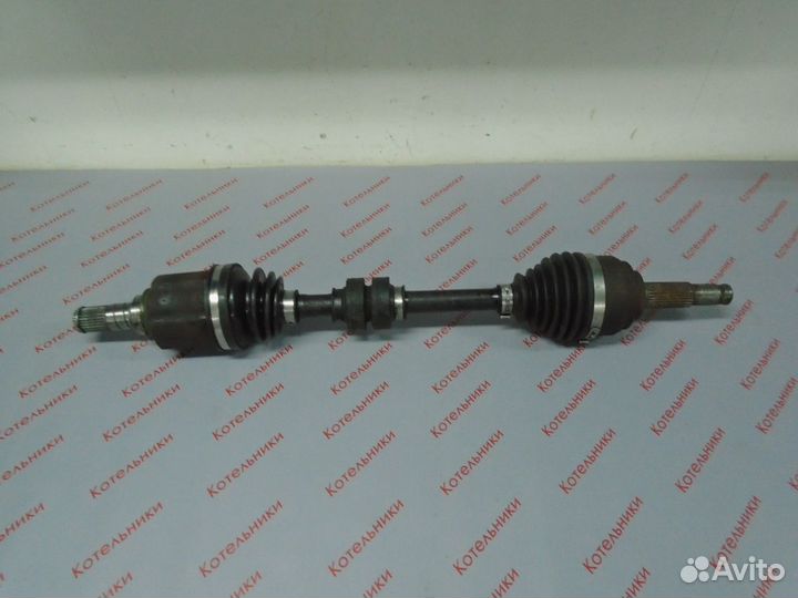 Nissan 39101-9U005 Вал приводной левый