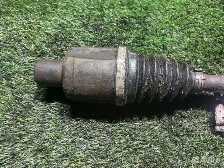 Полуось передняя правая Renault Duster