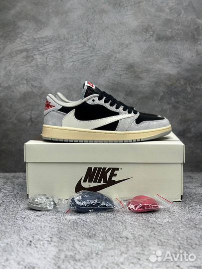 Travis Scott x Nike Dunk Air Jordan 1 Low