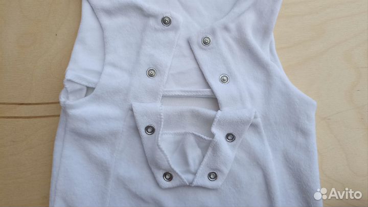 Комбинезон для девочки новый белый велюровый 56