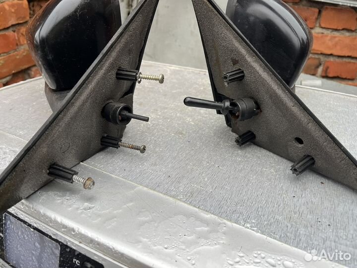 Гранта зеркала 2110-12