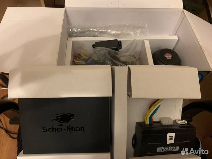 Сигнализация с автозапуском scher-khan logicar A