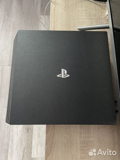 Sony playstation 4 pro 1tb + игры