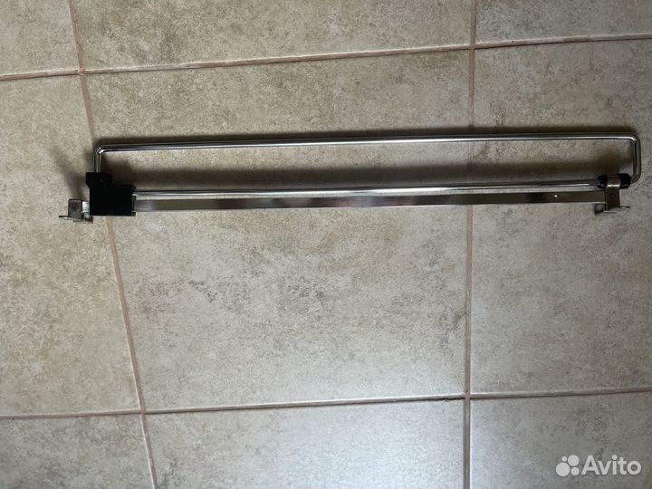 Вешалка выдвижная 450 мм