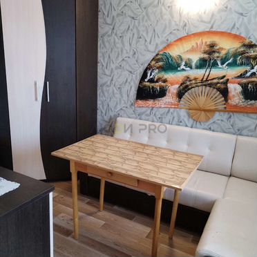 3-к. квартира, 58,3 м², 1/2 эт.