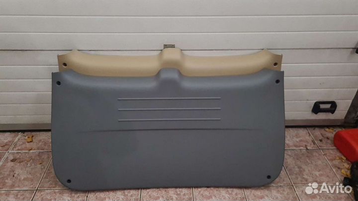 Обшивка крышки багажника hyundai starex/h1