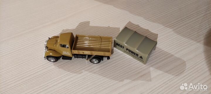 Машинка детская модель