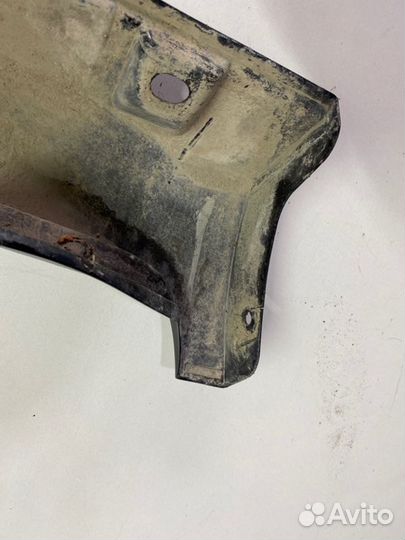 Накладка порога левая Toyota Land Cruiser 200