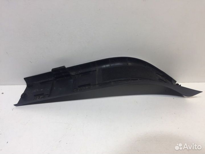 Накладка порога внутренняя Nissan Patrol Y62