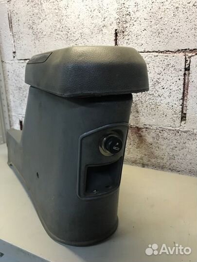 Подлокотник Geely Otaka седан 1.5 2007