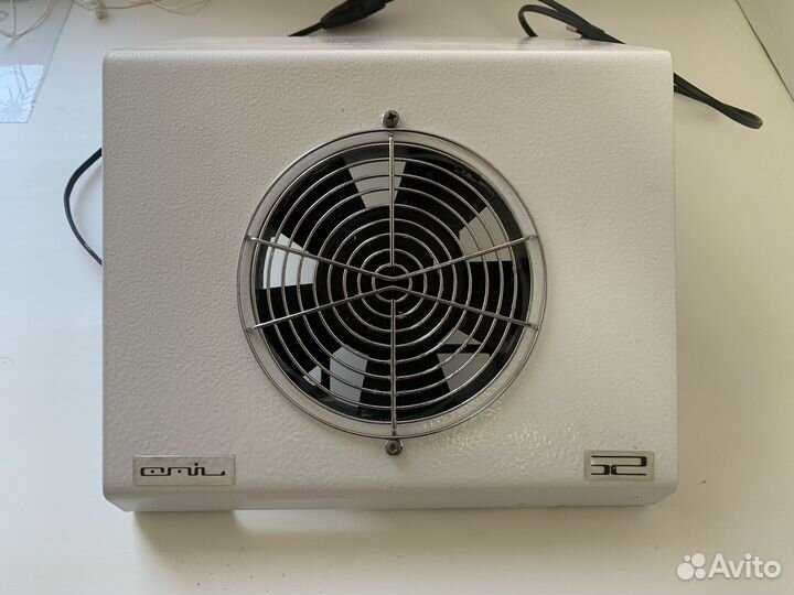 Пылесборник для маникюра