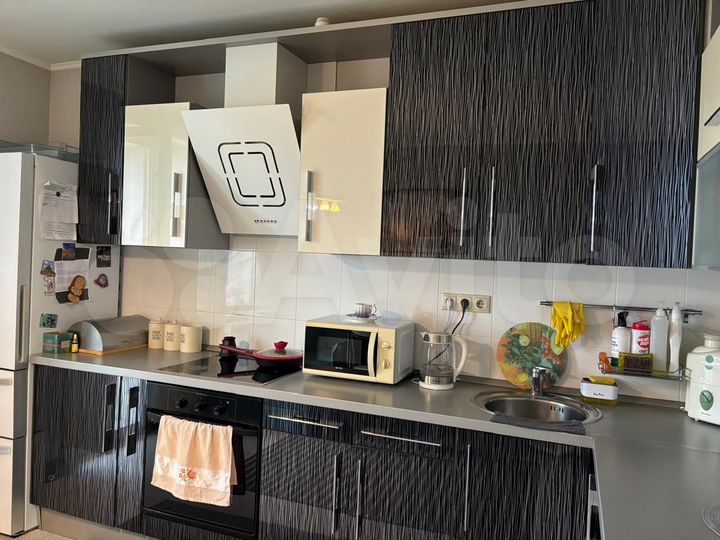 2-к. квартира, 64,8 м², 9/17 эт.