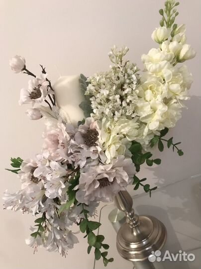 Цветочная композиция на подсвечнике двухсторонняя