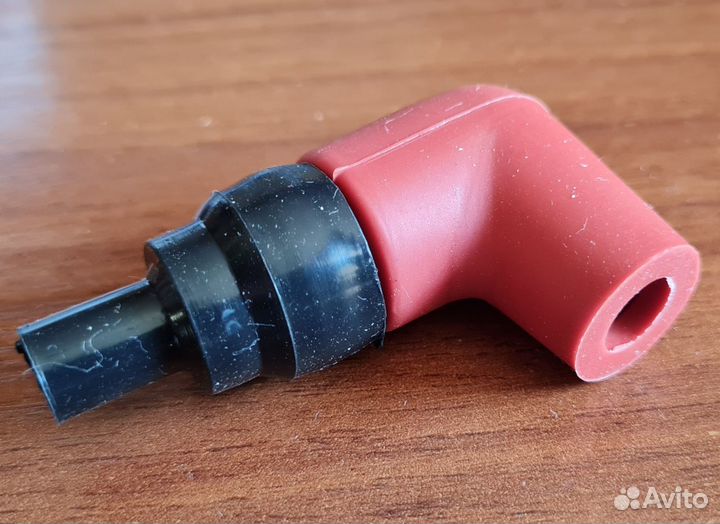 Свечной колпачок Yamaha 2-250, F2-350