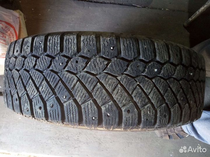 Pirelli Carrier 185/65 R15