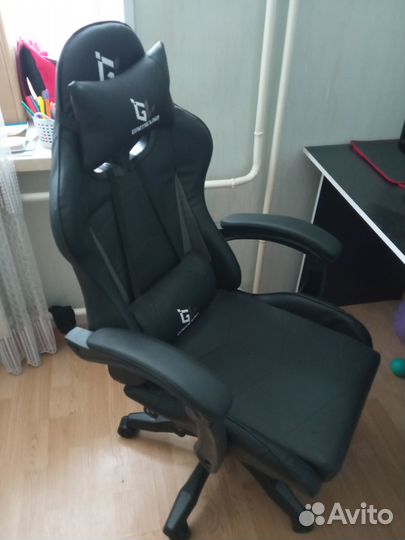 Компьютерное кресло