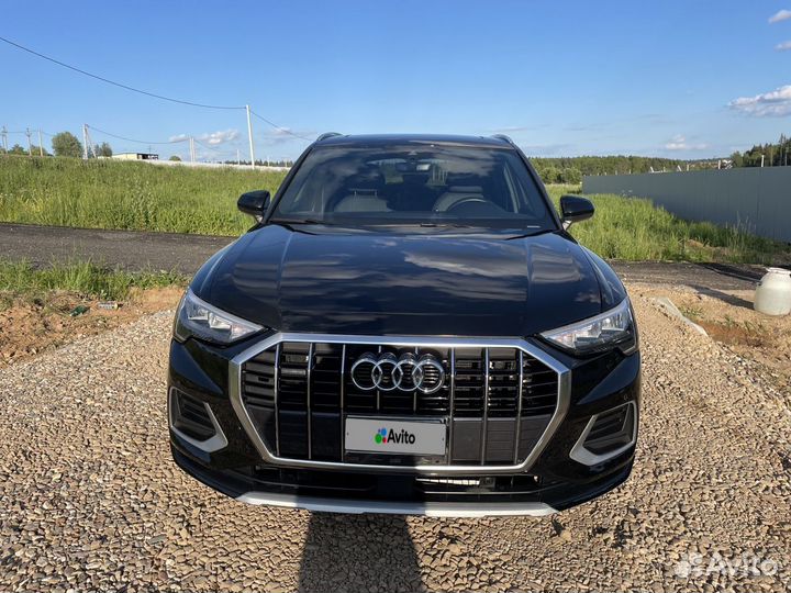 Audi Q3 2.0 AMT, 2020, 20 000 км