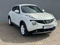 Nissan Juke 1.6 CVT, 2011, 163 000 км, с пробегом, цена 980 000 руб.