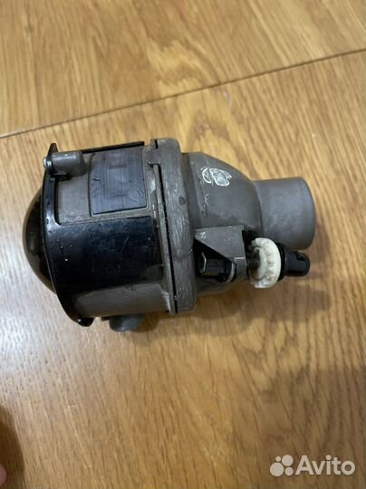 Фара противотуманная Lexus RX 400h идеал оригинал