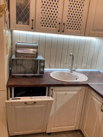 4-к. квартира, 77,8 м², 2/4 эт.